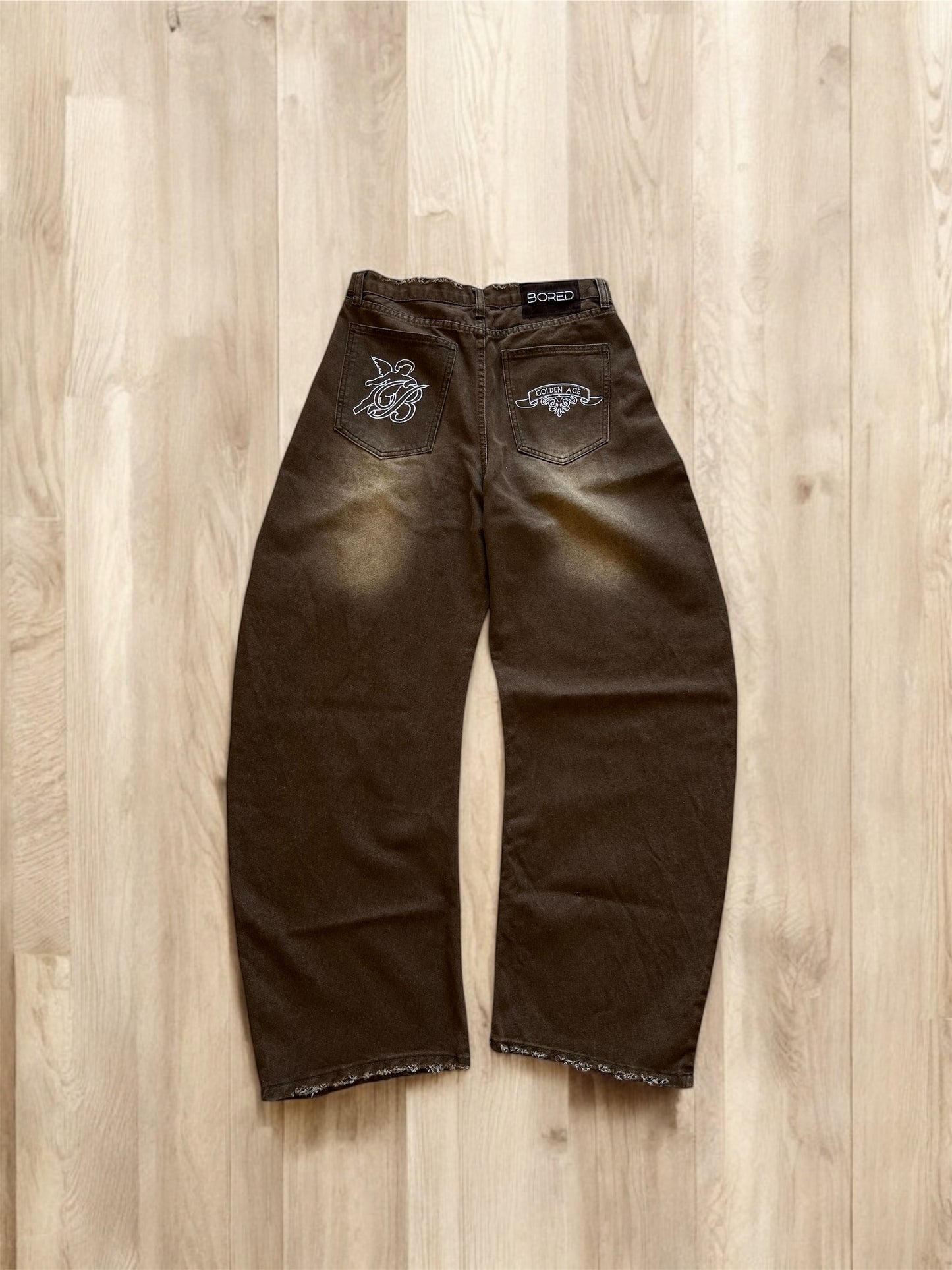 BAGGY GOLDEN JEANS