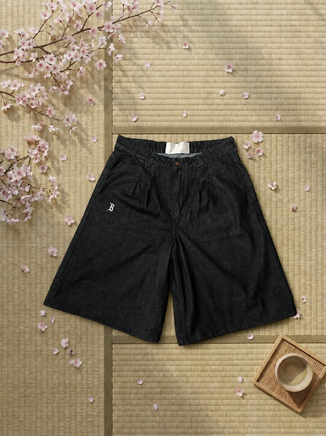 SAKURA NAVY BAGGY JORTS