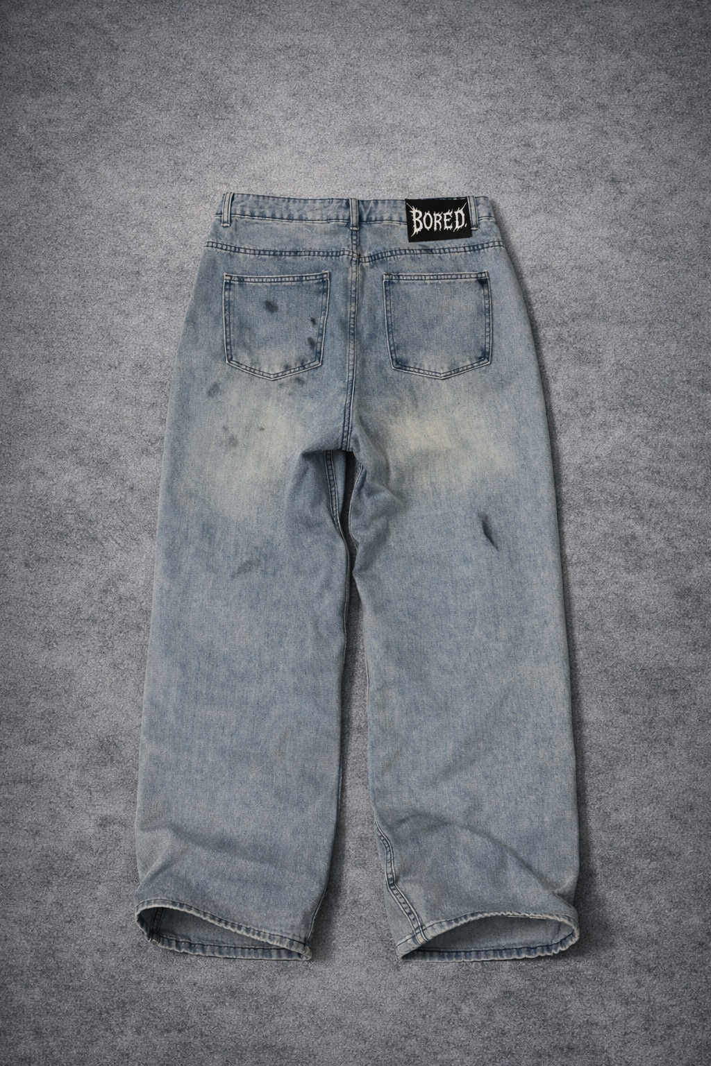 DIRTY BAGGY JEANS