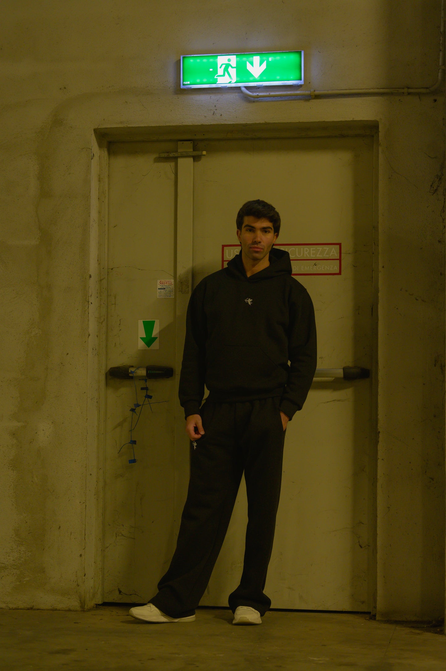 BASIC SWEATPANTS BLACK